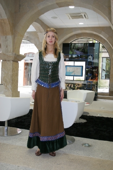 Traje De Oficio Artesana