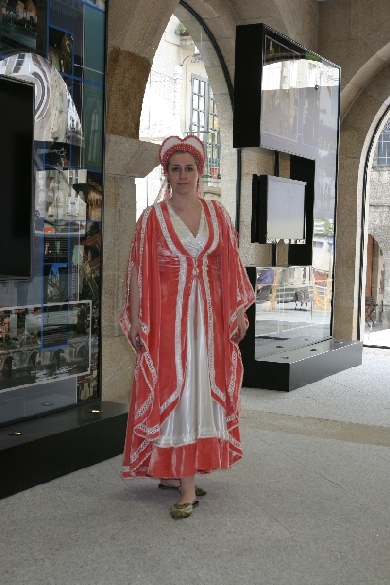 Dama De La Nobleza