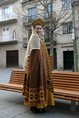 Traje De Invierno De Paseo De La Reina